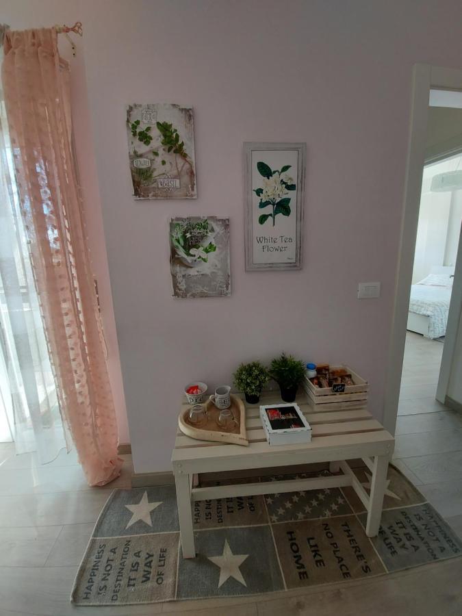 La Pineta - Delightful Small Apartment Near The City Center LʼAquila Exteriér fotografie