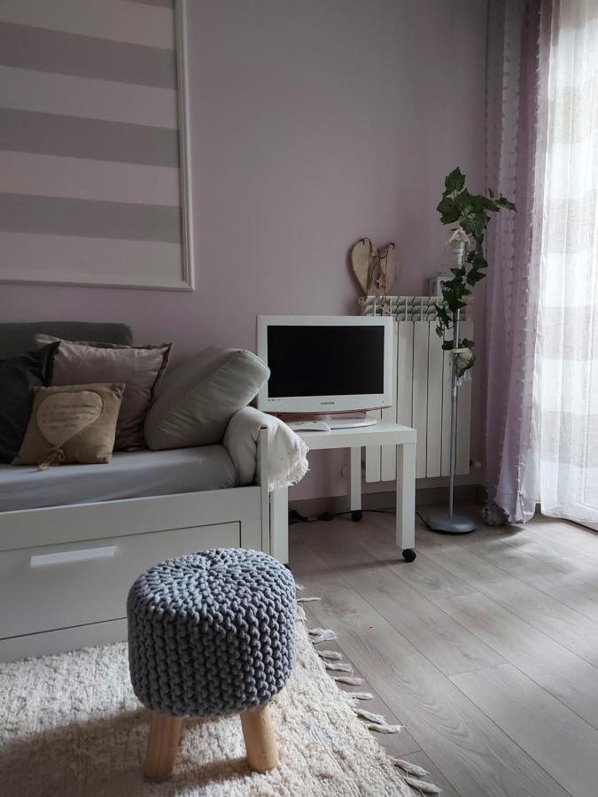 La Pineta - Delightful Small Apartment Near The City Center LʼAquila Exteriér fotografie