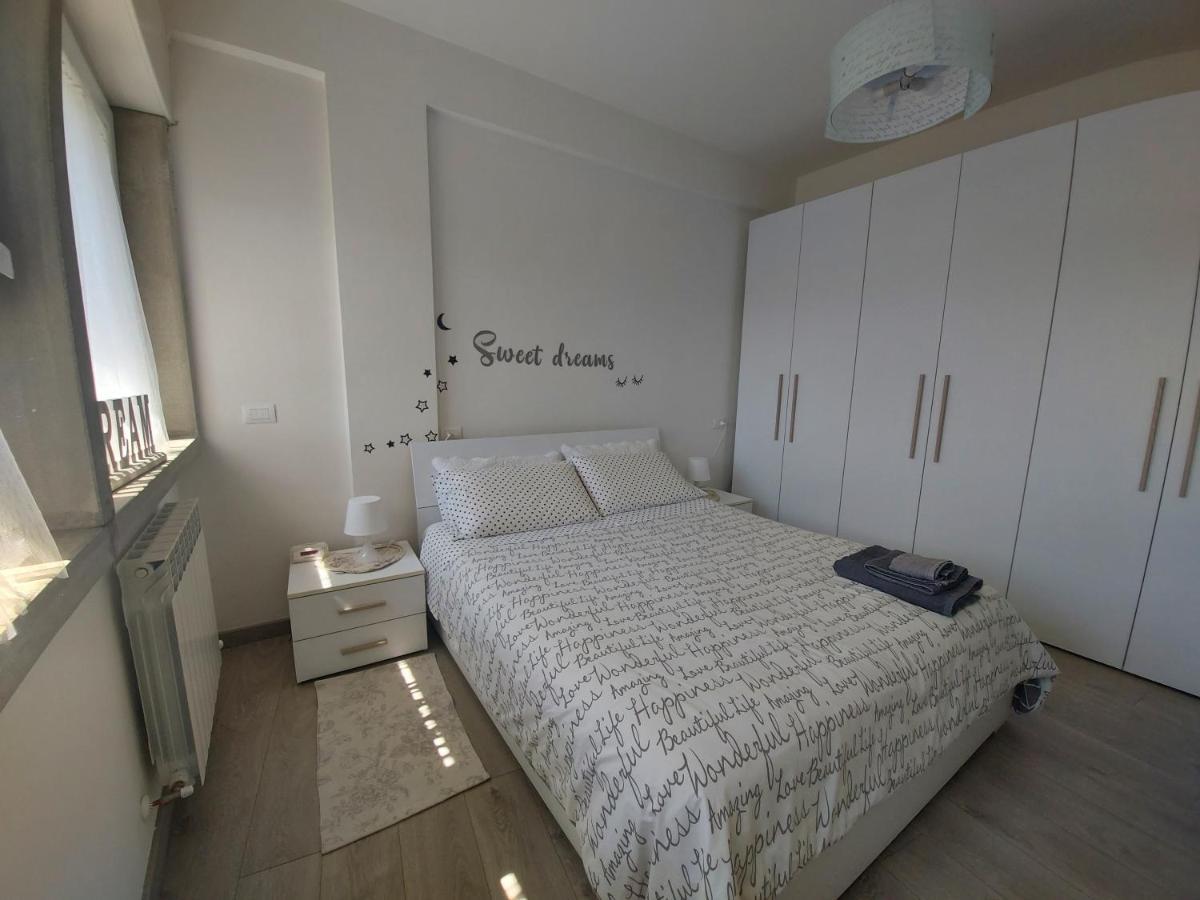 La Pineta - Delightful Small Apartment Near The City Center LʼAquila Exteriér fotografie